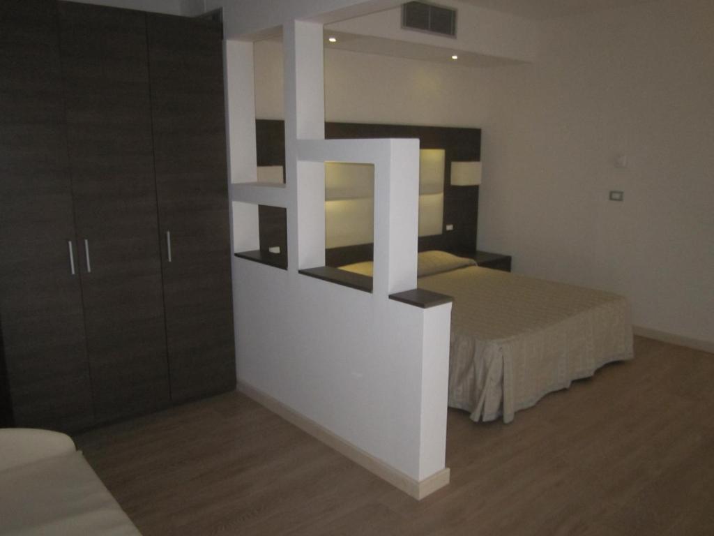Hotel Eros Lignano Sabbiadoro Kültér fotó